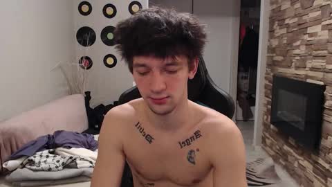 Teddy online show from November 26, 1:52 am