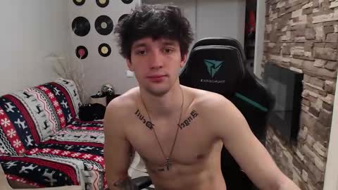 Teddy online show from December 4, 7:04 am