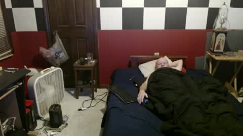 Snapshot of terdy2366 chatting on January 10, 6:31 am terdy2366 online show from January 10, 6:31 am