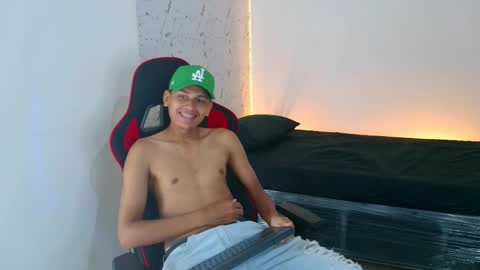 Sean OPry   online show from November 3, 2:41 pm