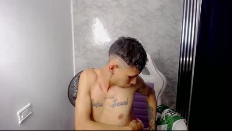 the_latin_boy02 online show from January 8, 4:07 am