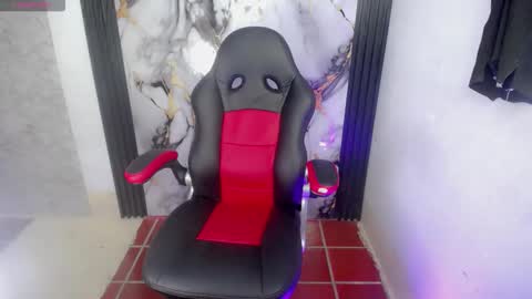 the_latin_boy02 online show from December 2, 6:55 pm