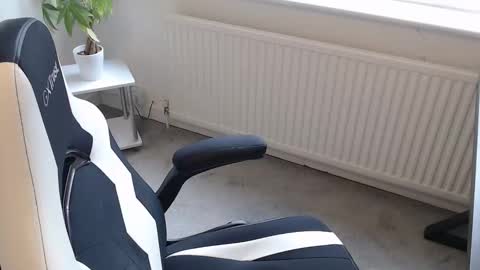 the_sensual_masturwait online show from October 3, 9:47 am