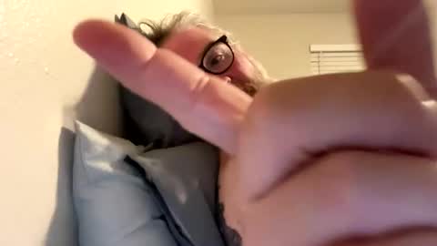 thealancross online show from March 3, 7:49 am