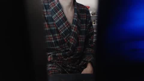 Destion online show from December 31, 2:14 pm