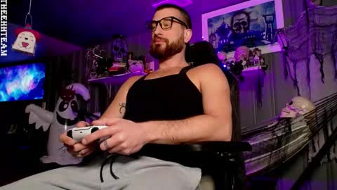 H online show from October 25, 7:15 pm