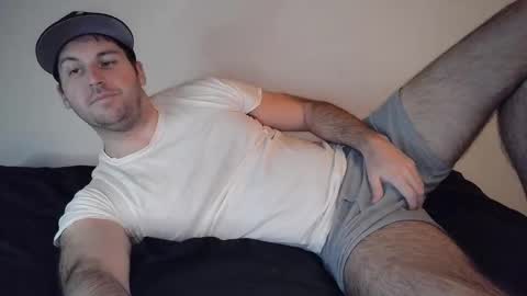 Theetwohander online show from February 19, 3:14 am