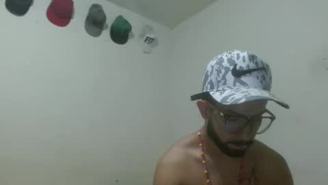 thehousedog online show from March 11, 11:12 am