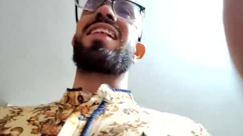 thehousedog online show from December 25, 3:17 pm