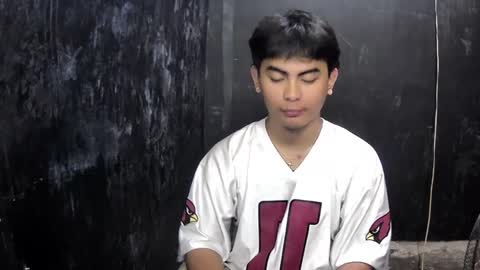 Xerxis online show from February 19, 2:01 pm