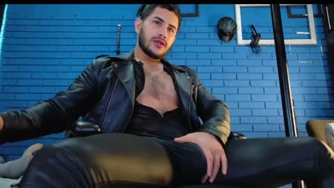 Ian Deniel online show from April 14, 7:57 pm