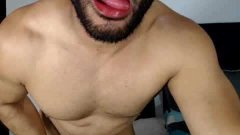 Ronny online show from August 3, 11:11 pm