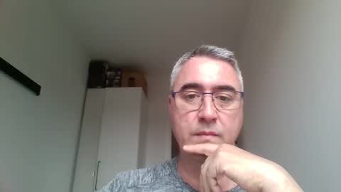 Themohican online show from April 11, 3:26 pm