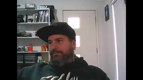 aussiebeard online show from September 10, 3:27 am