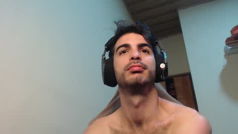 Santiago Enrique online show from January 12, 6:06 am