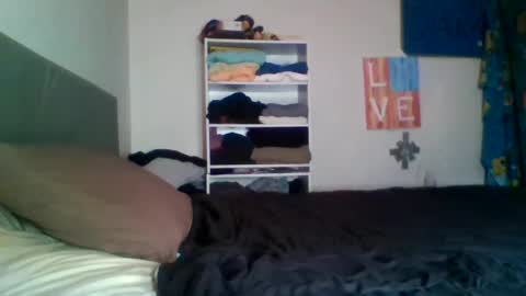 Snapshot of therealprimitive chatting on September 21, 4:29 pm therealprimitive online show from September 21, 4:29 pm