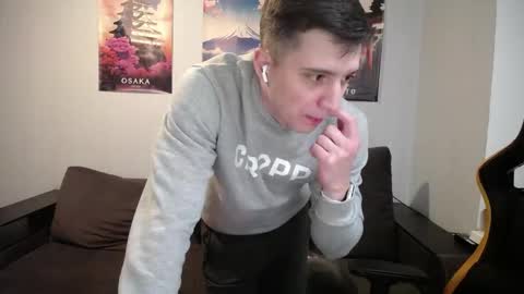 Nick   online show from April 16, 9:39 pm