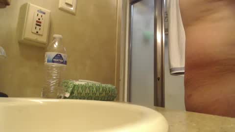 therooster19 online show from December 16, 5:43 pm