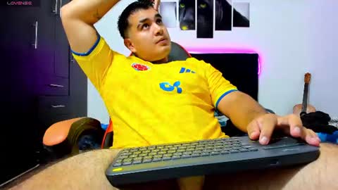 Thiago online show from July 27, 5:03 am