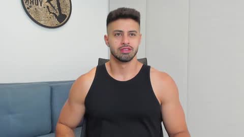 thiago_driussi online show from January 4, 12:48 am