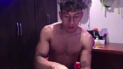 thiago_happy online show from March 6, 2:41 am