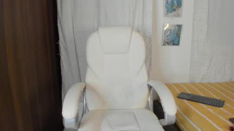 Manuel online show from September 10, 11:47 pm