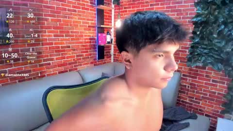 thiago online show from April 17, 2:53 pm