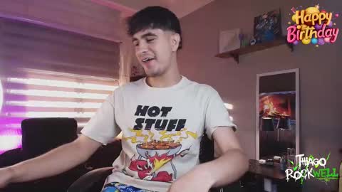 Thiago online show from September 25, 10:19 pm