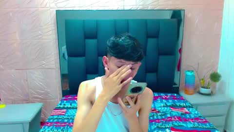 Snapshot of thiago_twink38 chatting on October 21, 5:32 am thiago_twink38 online show from October 21, 5:32 am