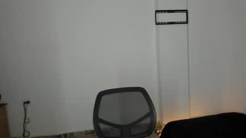 Thiago online show from September 21, 2:23 am