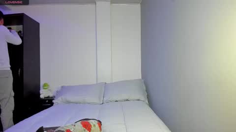 Thiago Wells online show from October 8, 7:51 pm