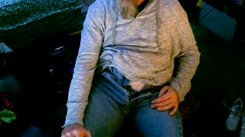 thickwhiteboydick online show from December 23, 9:05 am