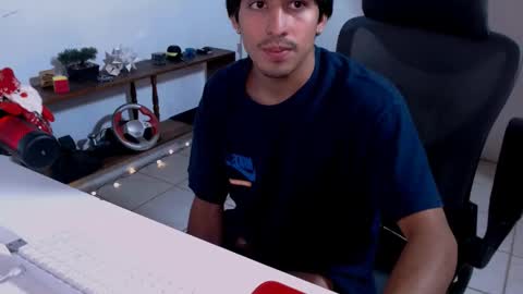 thieves_us online show from November 20, 9:35 pm