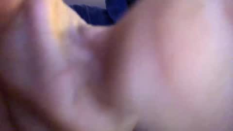 Snapshot of thik80 chatting on March 5, 3:52 am thik80 online show from March 5, 3:52 am