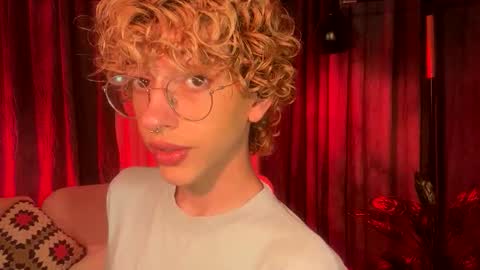Damiano online show from May 25, 10:05 pm