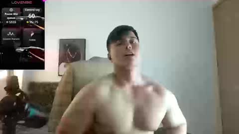 thom_ohtani online show from February 3, 10:37 pm