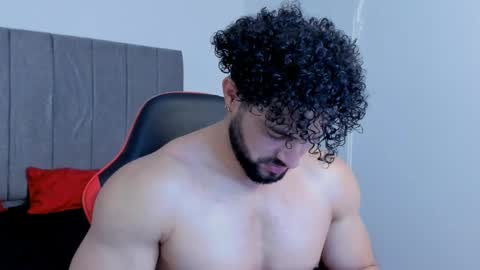 Thomas Brandon online show from January 6, 4:05 am