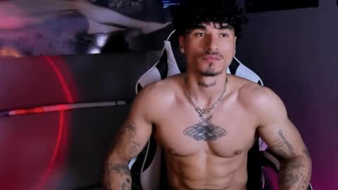 Thomas 3  JUST STAY AND BE MY LAST LOVE online show from April 1, 3:30 am