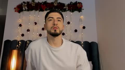 sweetfit boy online show from December 16, 9:00 pm