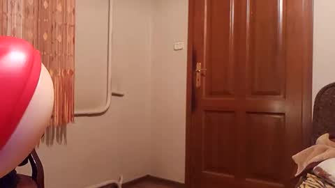 Thongsandstocking online show from November 2, 12:15 am