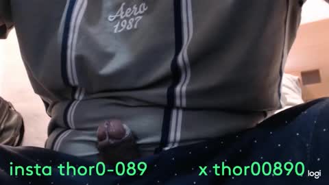 thor0200 online show from December 11, 4:37 pm