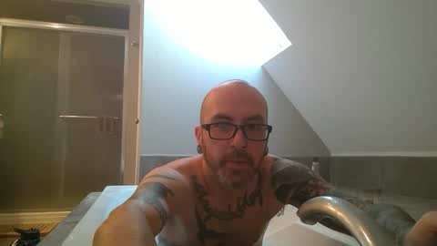 Snapshot of thor1892 chatting on March 12, 5:38 pm thor1892 online show from March 12, 5:38 pm