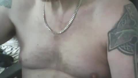 Snapshot of thrillingozziecock chatting on October 9, 2:16 am thrillingozziecock online show from October 9, 2:16 am