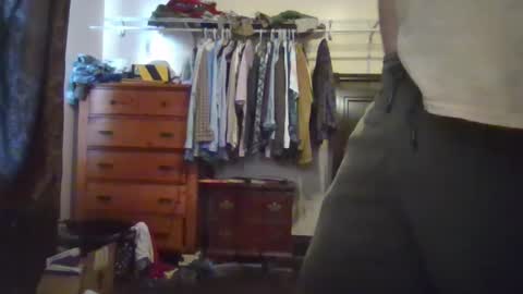 Snapshot of tiedviking chatting on December 27, 6:20 pm tiedviking online show from December 27, 6:20 pm