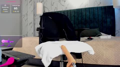 Tim Fox online show from September 23, 1:10 pm