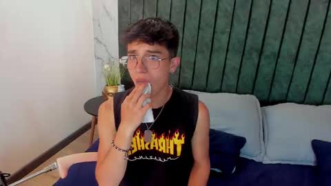 Tim Fox online show from February 5, 8:04 pm