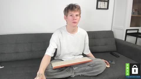 Tim online show from November 29, 7:16 pm