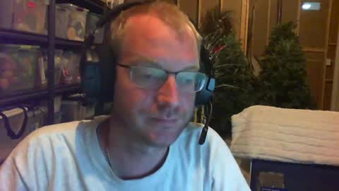 timtimmyyyy online show from September 14, 5:31 am