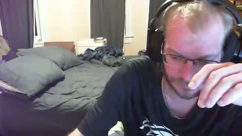 timtimmyyyy online show from November 24, 8:15 am