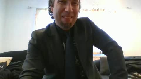 Snapshot of tirolerboy27 chatting on December 25, 12:37 pm Tirolerboy27 online show from December 25, 12:37 pm